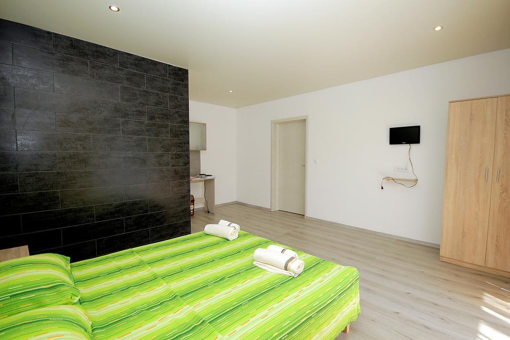 Apartments Victoria Sutomore Zewnętrze zdjęcie
