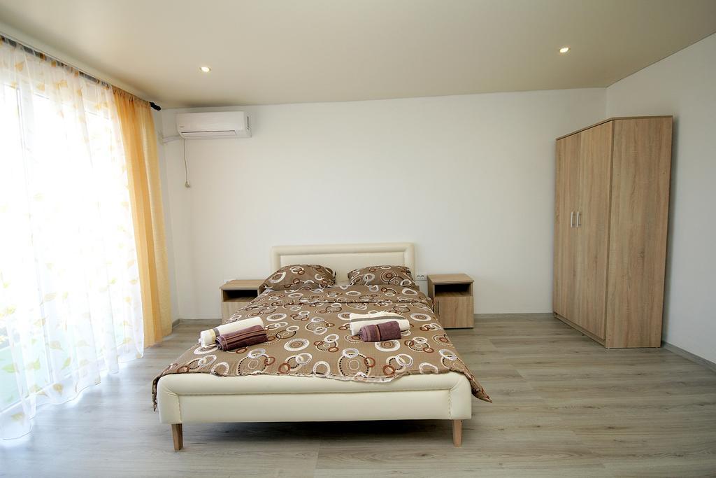 Apartments Victoria Sutomore Zewnętrze zdjęcie