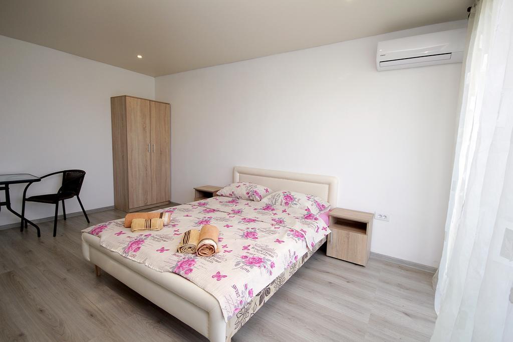 Apartments Victoria Sutomore Zewnętrze zdjęcie