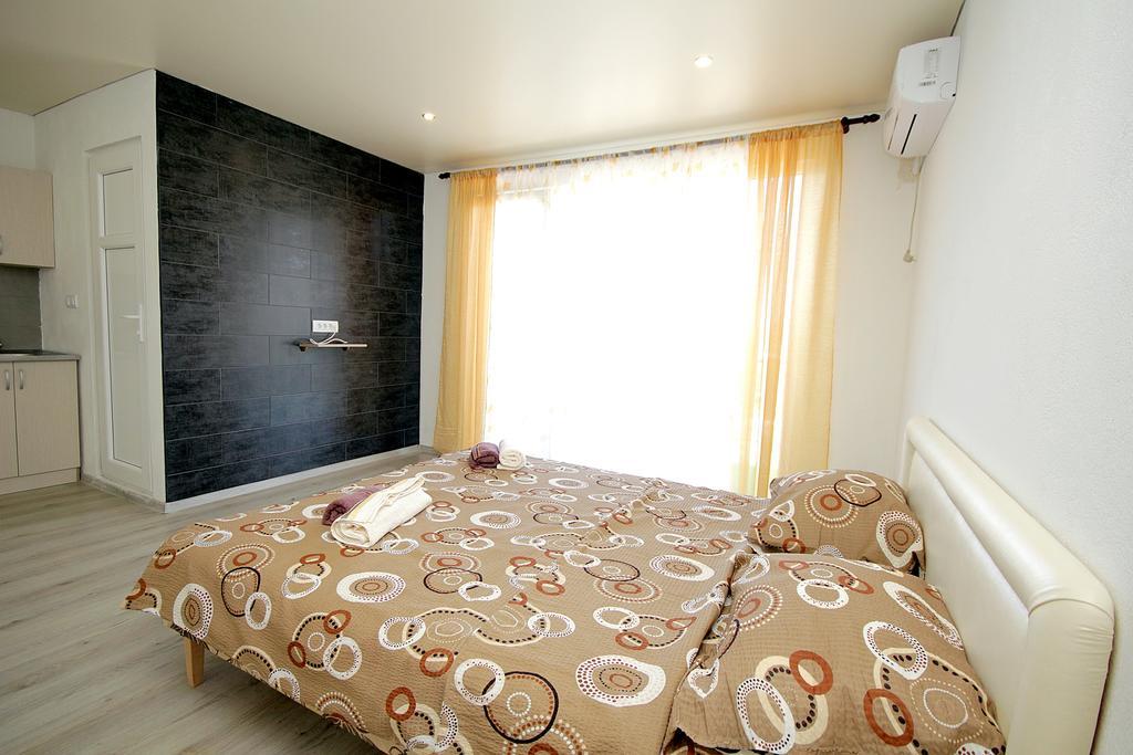 Apartments Victoria Sutomore Zewnętrze zdjęcie
